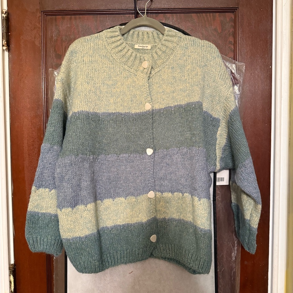 Elegant Striped Cardigan - Pastel Green and Blue